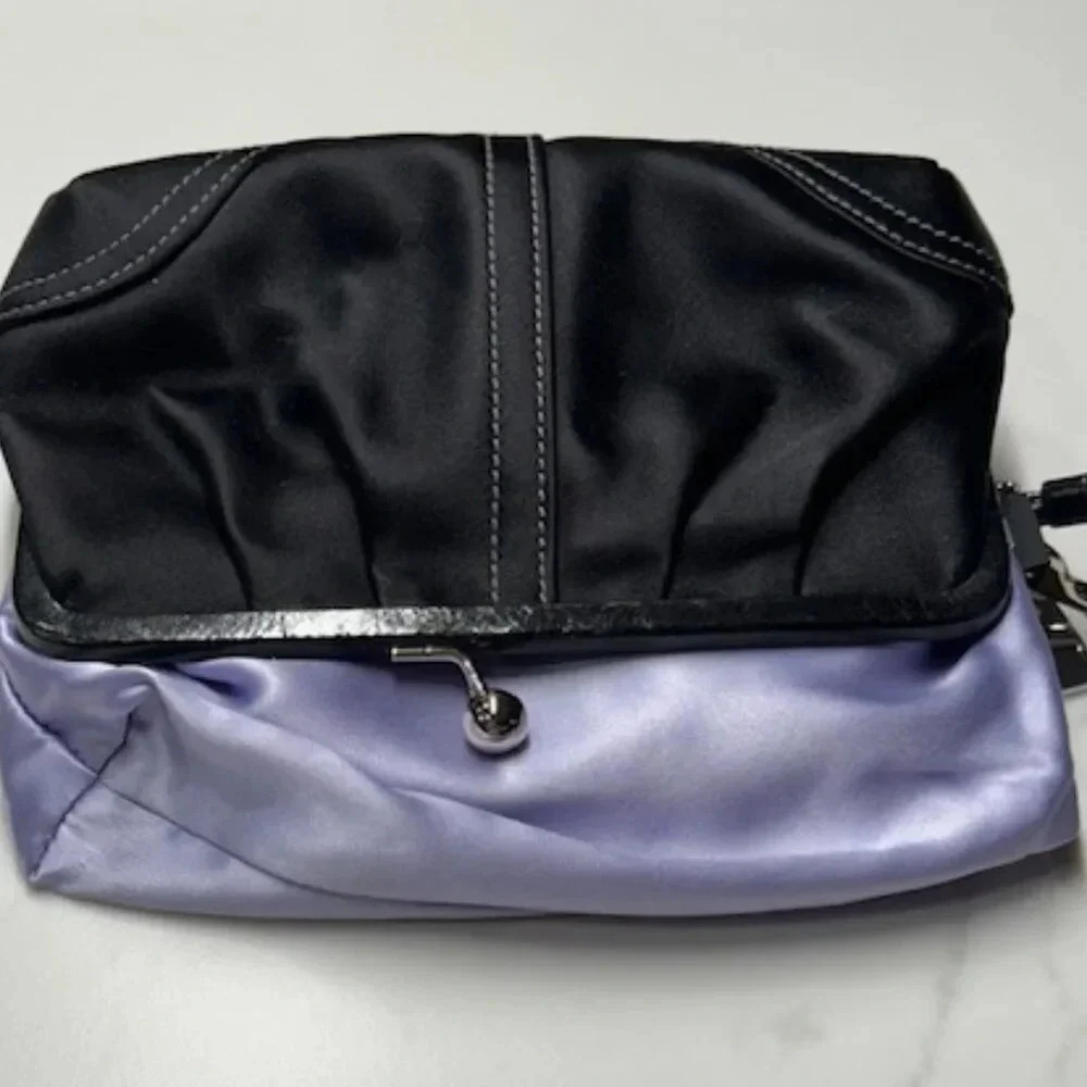 🧚🏻HOST PICK🧚🏻 Coach Black Satin Wristlet with Swarovski Hangtag EUC - Picture 7 of 13